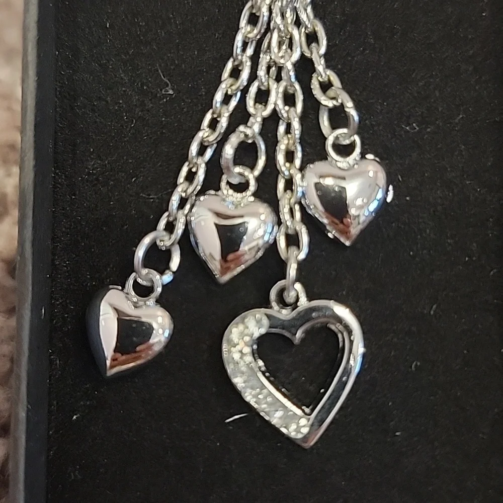 Heart Keychains Qty 24 - Picture 2 of 4